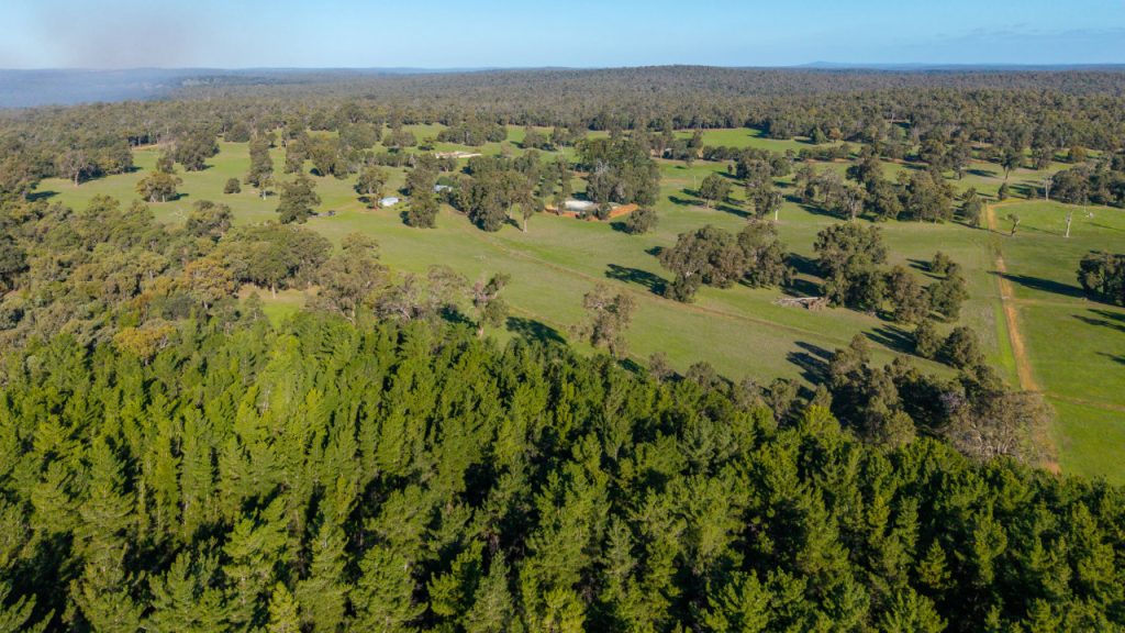 Gidgegannup  Garland International