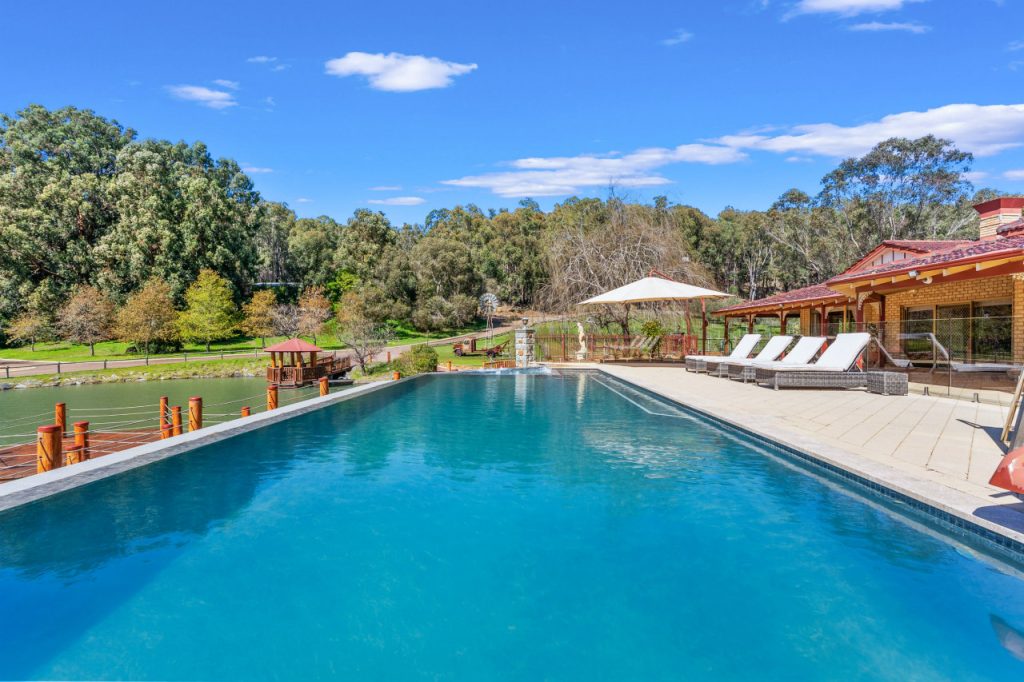 Dwellingup  Garland International