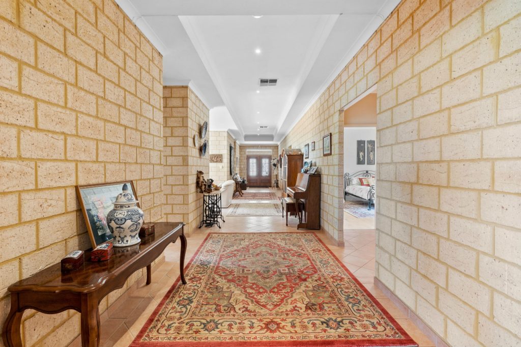 Chittering - Garland International