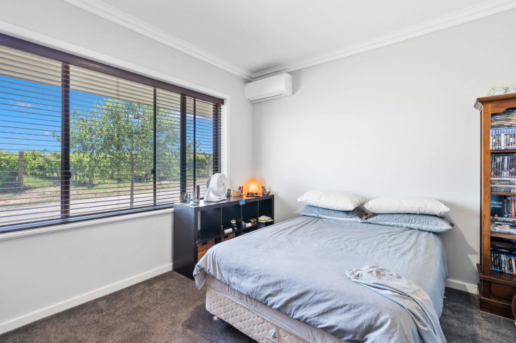 25 Hamersley Rd Caversham Garland International