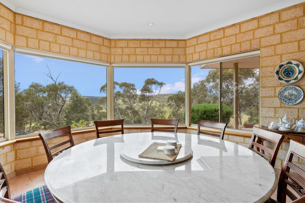 Chittering - Garland International