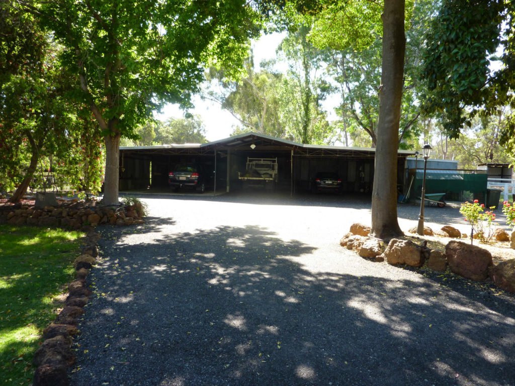 Valley Farm Gidgegannup Residence